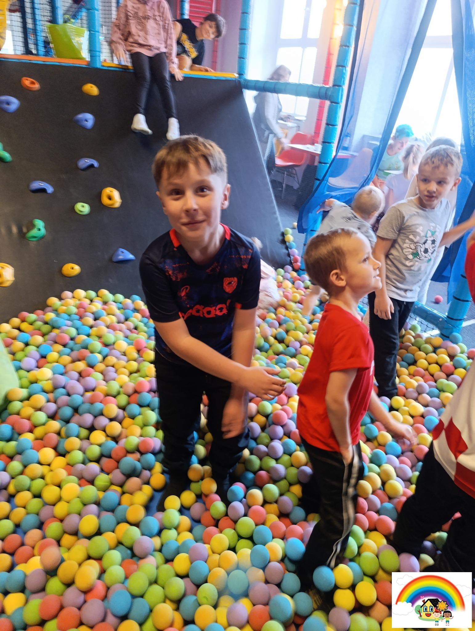 571224348_10214366534393315_7522236413993281172_n