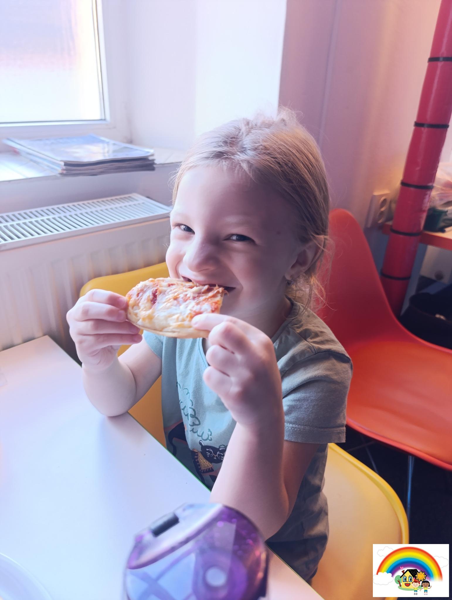 571305646_10214366612795275_7438473001527459075_n