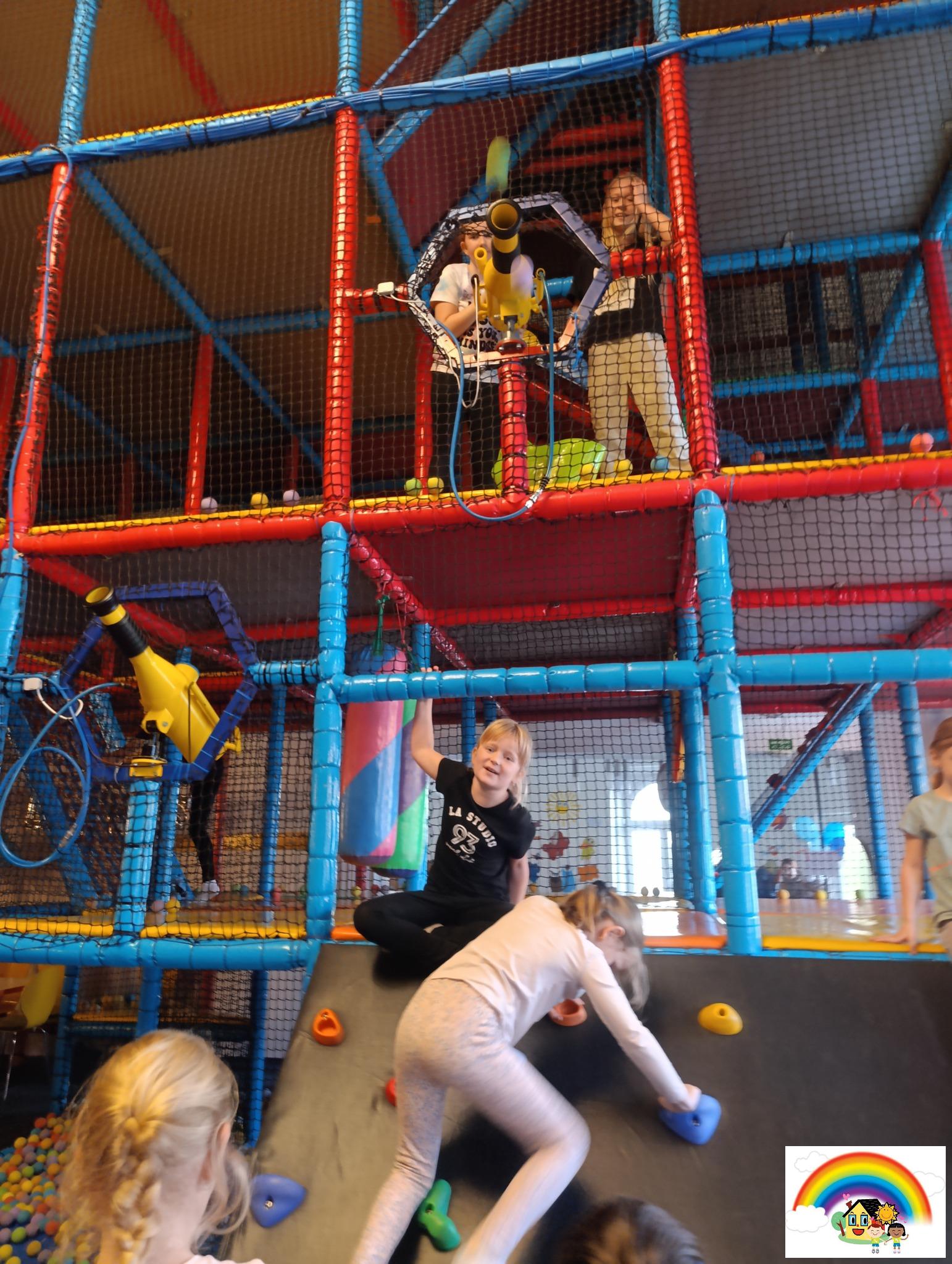 573633377_10214366578074407_1496182491204414925_n