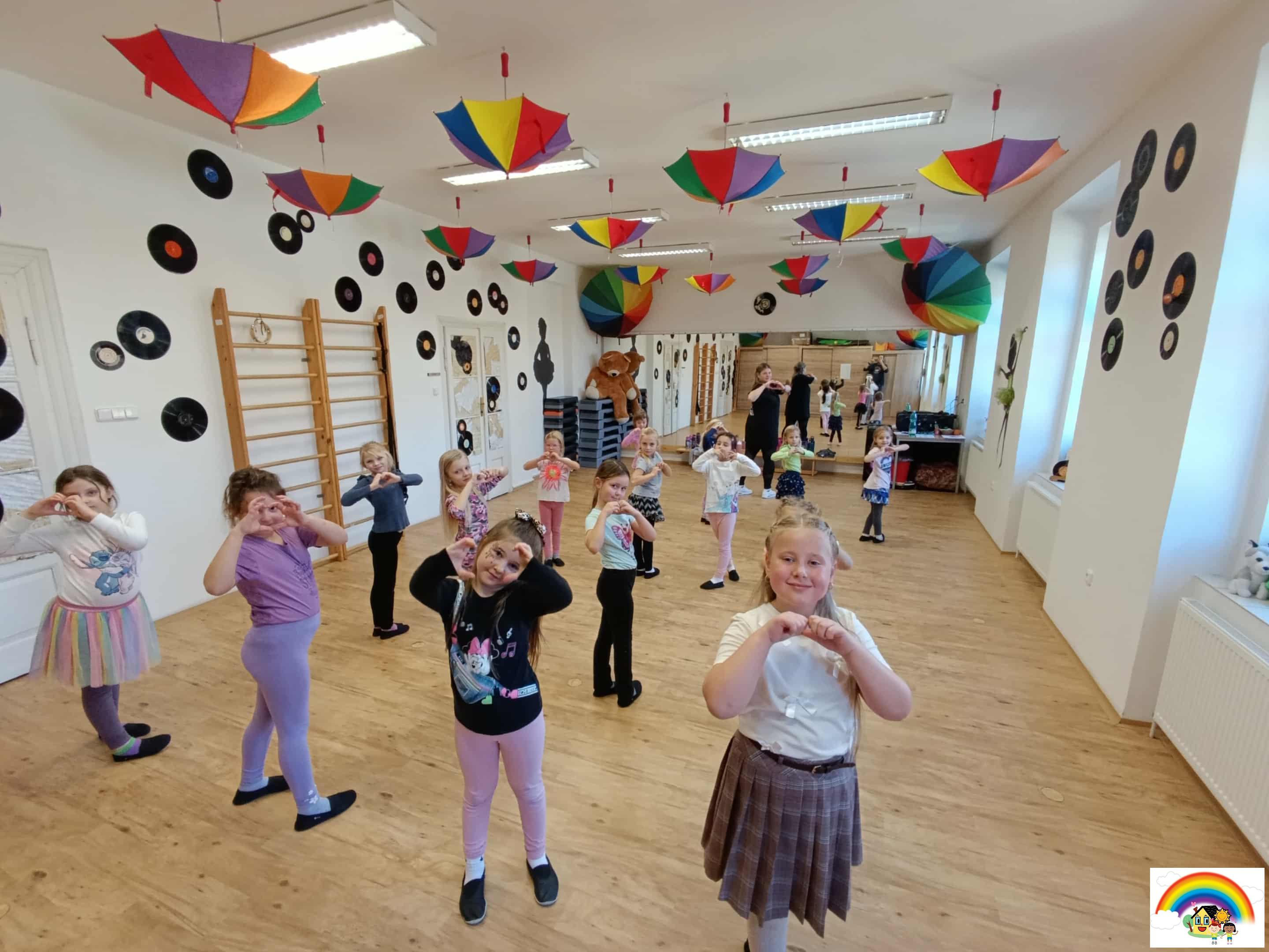 06d80d6e-63fb-49b9-ade9-1b28bff83504