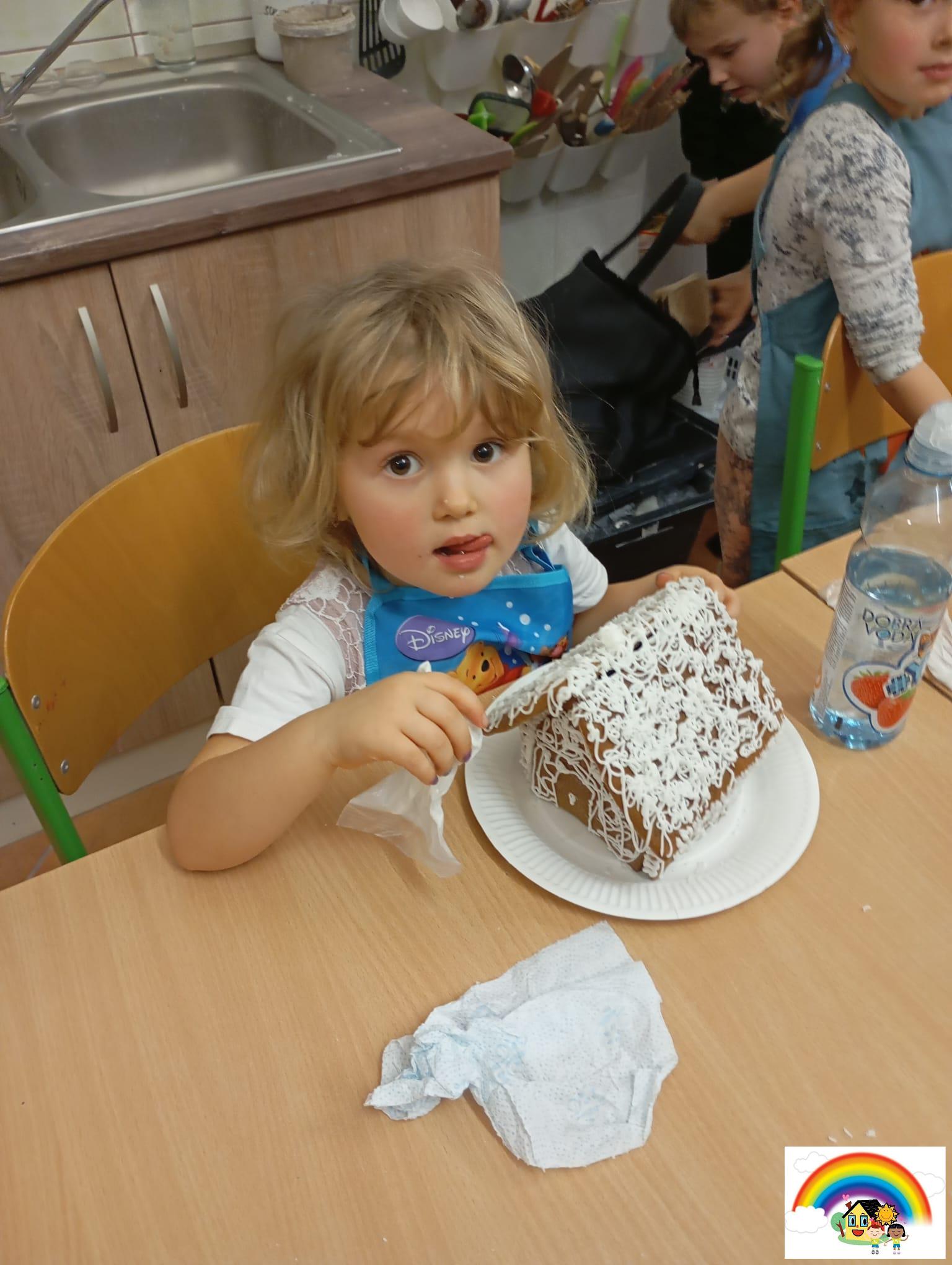 cd5579b7-0c24-475e-986b-70930cd47608