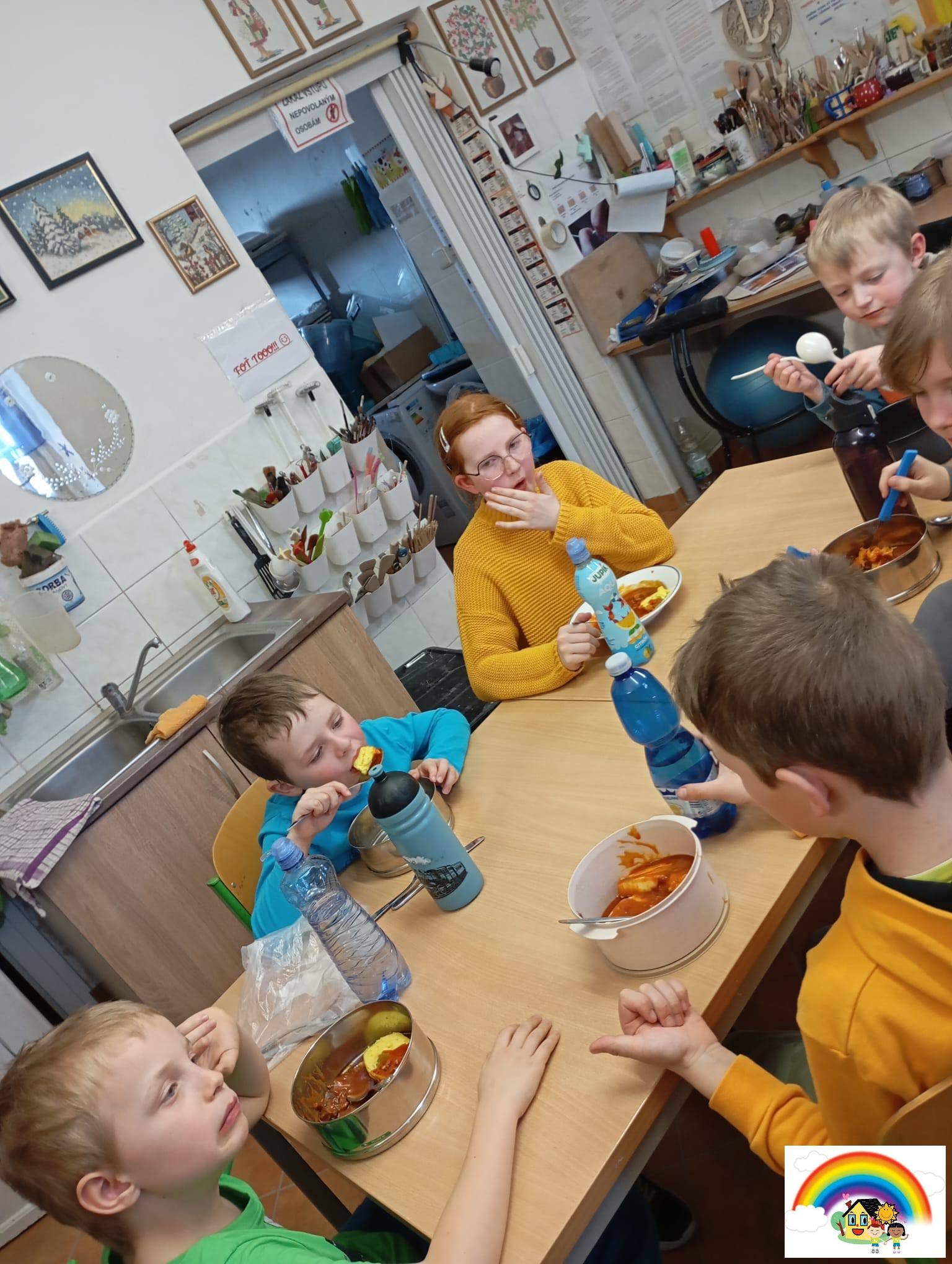 644967960_10215092537022927_2691613185677087493_n