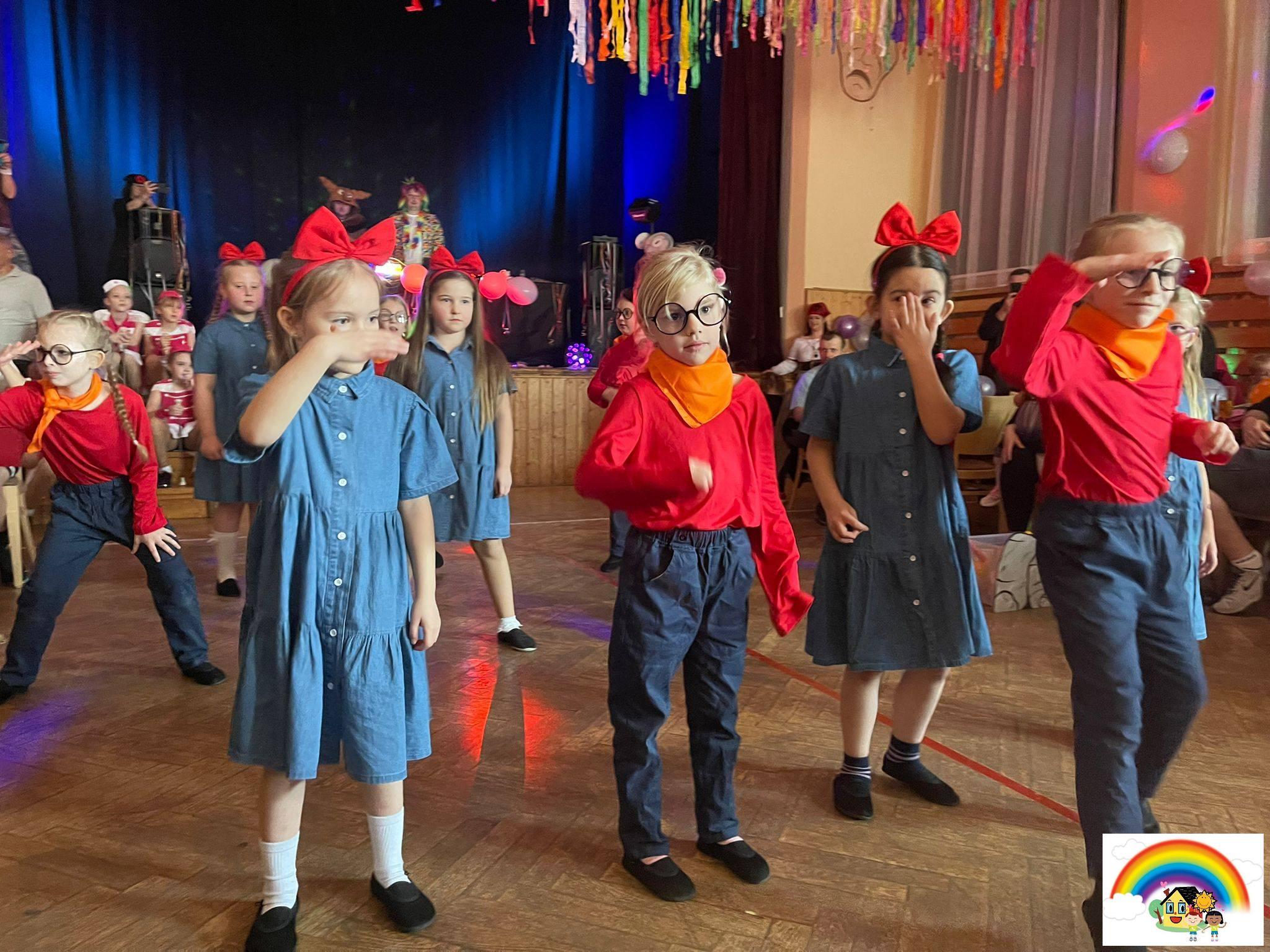 649204957_10215125001674523_1826440437767671720_n