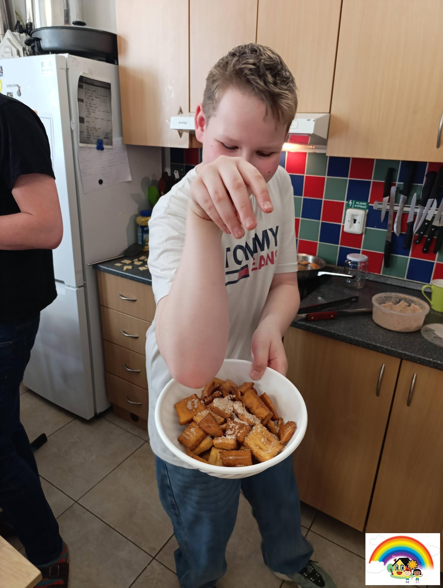 651191608_10215186511852239_8856511744762009550_n