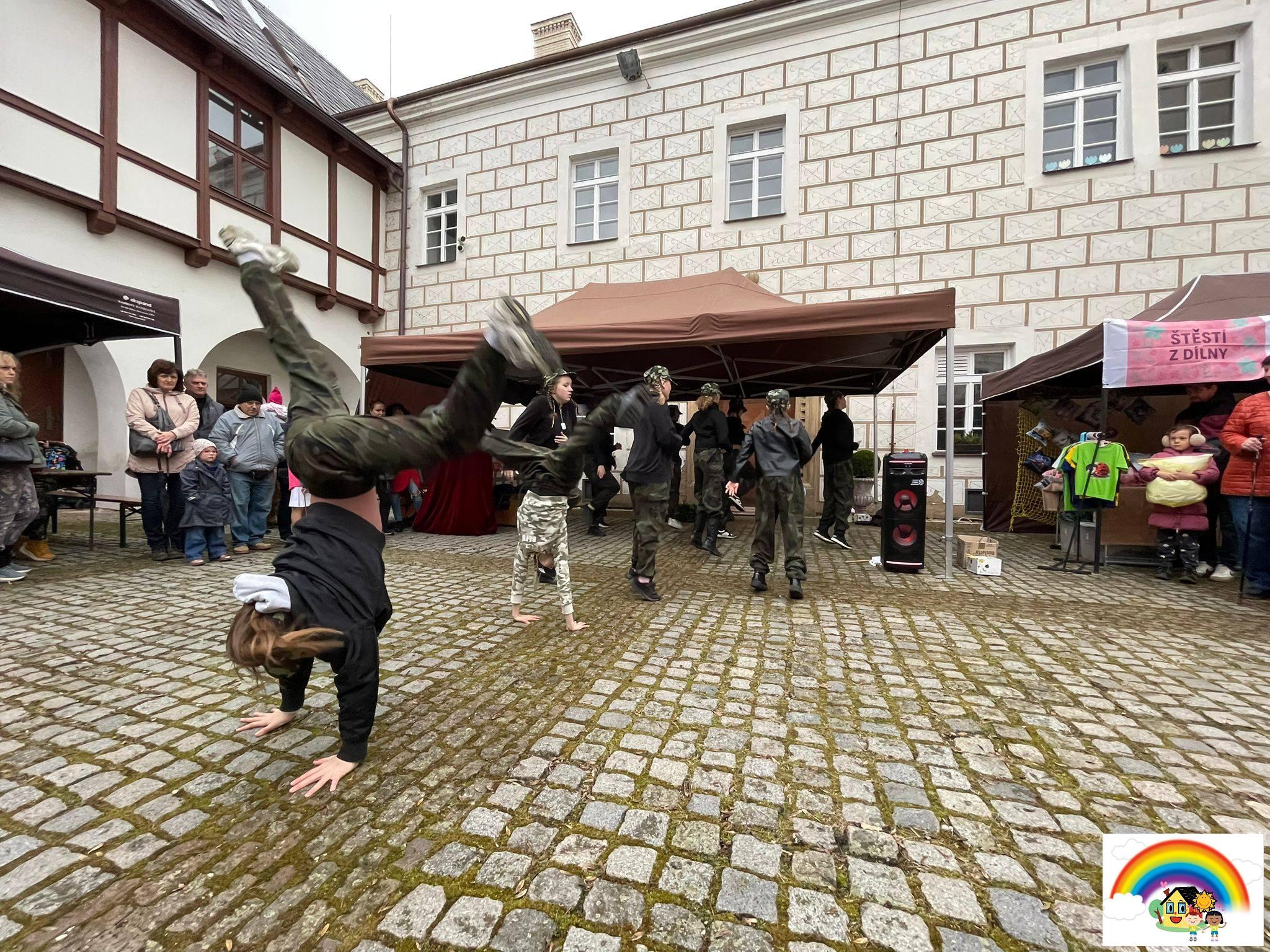 656071112_10215313490826634_7582615865336687453_n