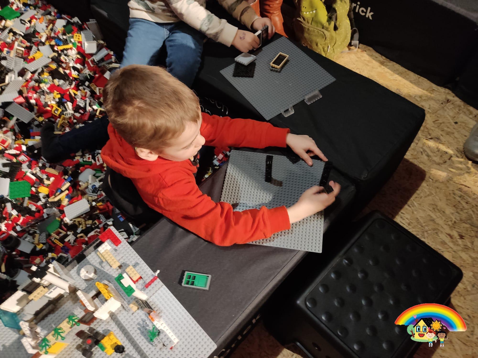 331151594_562049005872728_5651379972141437424_n